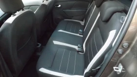Dacia Sandero - 5820 € / 11382.93 лв. - 18235064 7