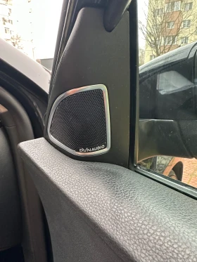 VW Passat 2.0TDI 170кс/DSG/Bi-xenon/Memory/Камера/DYNAUDIO - 8700 € / 17015.72 лв. - 60159324 17