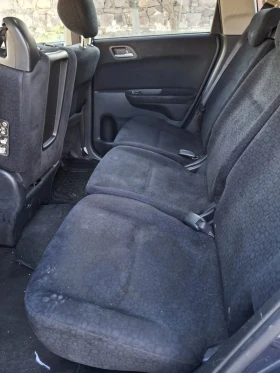 Honda Fr-v 2.2, снимка 11 - Автомобили и джипове - 53661105