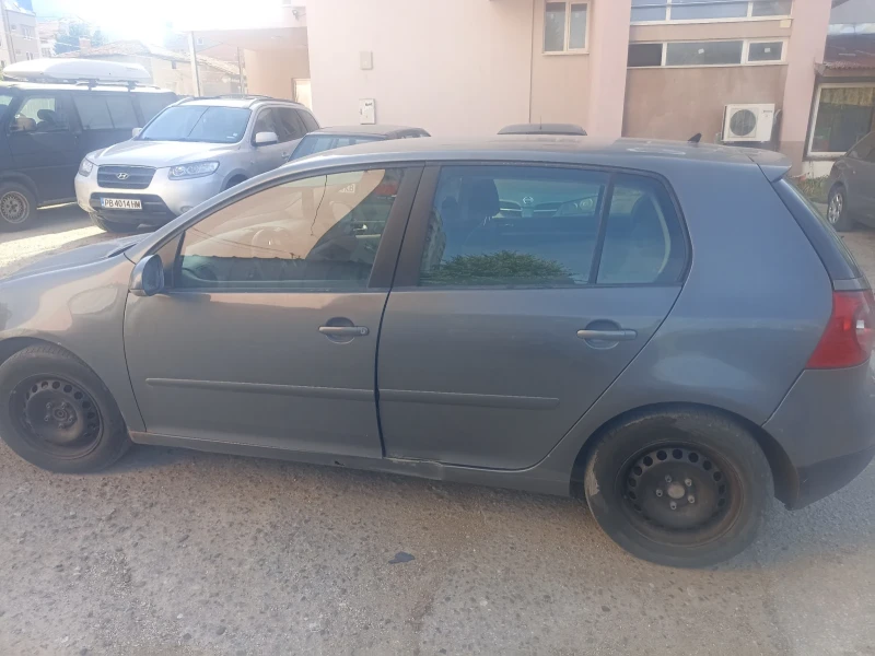 VW Golf, снимка 5 - Автомобили и джипове - 47510142