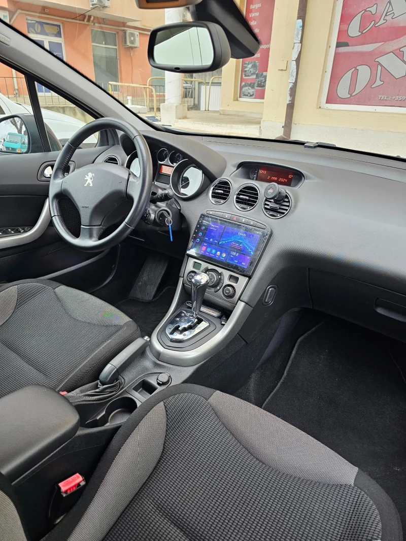 Peugeot 308 1, 6 SW Автоматик, снимка 7 - Автомобили и джипове - 47563095