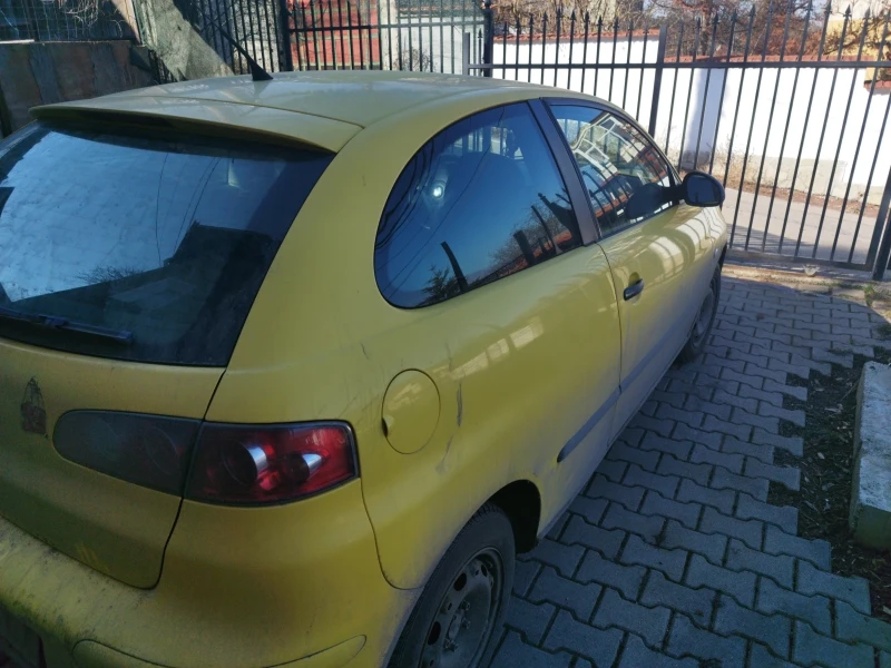 Seat Ibiza, снимка 4 - Автомобили и джипове - 49054159