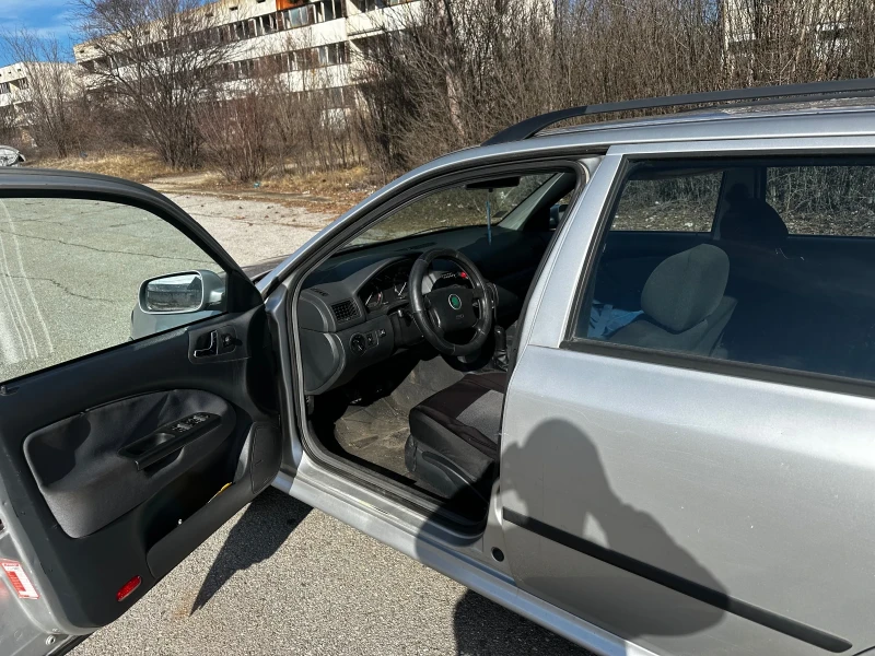 Skoda Octavia Газ, снимка 4 - Автомобили и джипове - 49125827