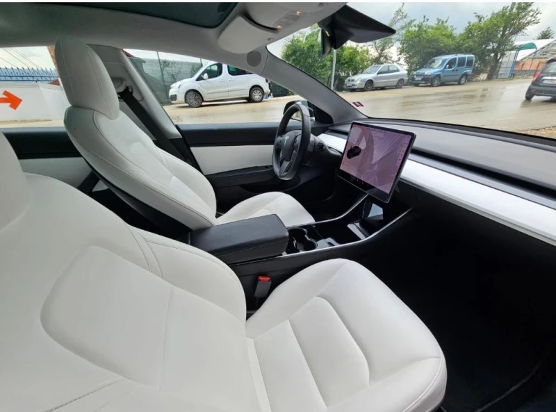 Tesla Model 3  4х4 Европейска Гаранция, снимка 14 - Автомобили и джипове - 50491341