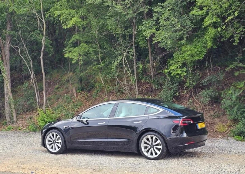 Tesla Model 3  4х4 Европейска Гаранция, снимка 8 - Автомобили и джипове - 50491341