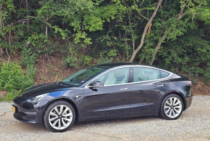 Tesla Model 3  4х4 Европейска Гаранция, снимка 2 - Автомобили и джипове - 50491341