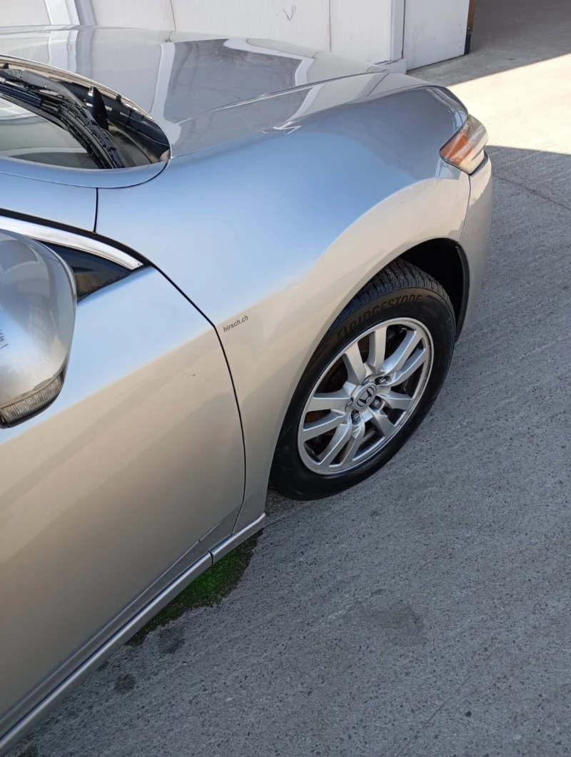 Honda Accord 8 генерация 2.0  156 коня Бензин, снимка 5 - Автомобили и джипове - 52499708