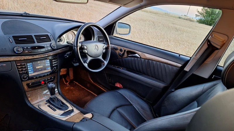 Mercedes-Benz E 320 CDI V6 om642 На части!, снимка 15 - Автомобили и джипове - 51097820