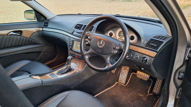 Mercedes-Benz E 320 CDI V6 om642 На части!, снимка 16 - Автомобили и джипове - 51097820