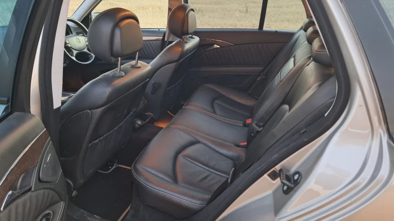 Mercedes-Benz E 320 CDI V6 om642 На части!, снимка 14 - Автомобили и джипове - 51097820
