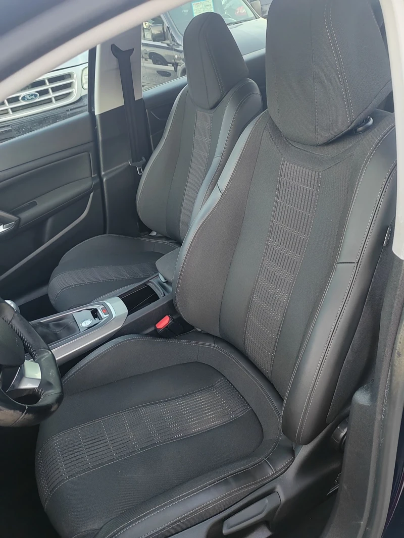 Peugeot 308 1.2, 131к.с., снимка 8 - Автомобили и джипове - 51946120