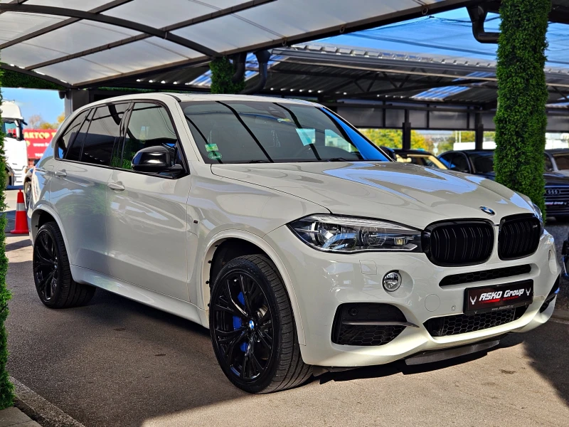 BMW X5 ! M50D/CAMERA/HUD/HARMAN/KARDON/ПОДГР/PANO/KEY GO/, снимка 3 - Автомобили и джипове - 52127943