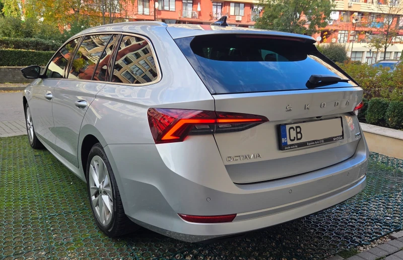 Skoda Octavia 1.5 tsi DSG e-tec, снимка 6 - Автомобили и джипове - 52342883