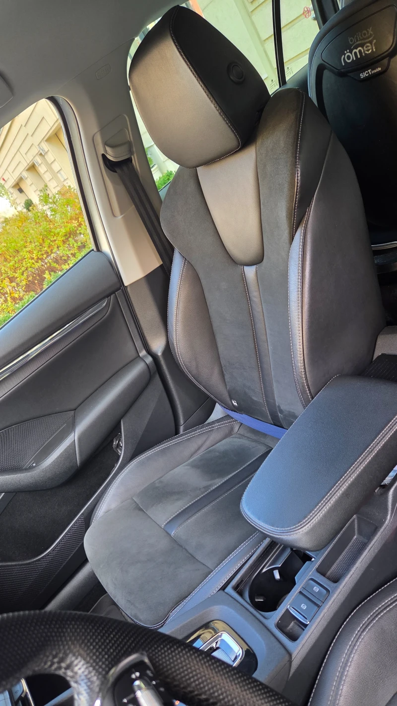 Skoda Octavia 1.5 tsi DSG e-tec, снимка 10 - Автомобили и джипове - 52342883