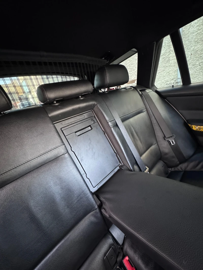 BMW 320, снимка 8 - Автомобили и джипове - 52799908