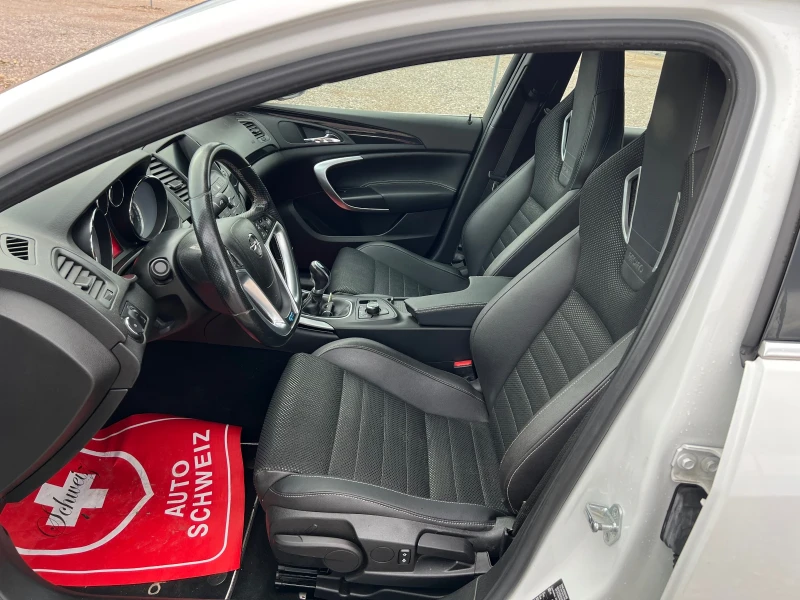 Opel Insignia, снимка 11 - Автомобили и джипове - 53153103