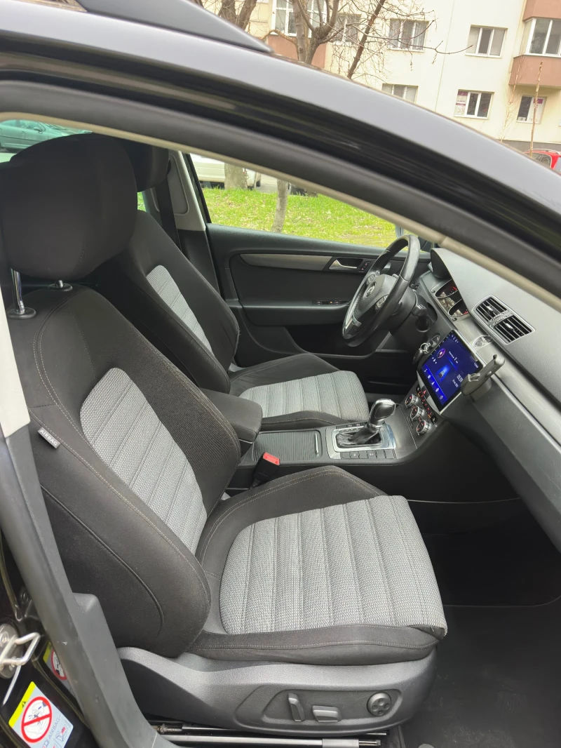 VW Passat 2.0TDI 170кс/DSG/Bi-xenon/Memory/Камера/DYNAUDIO, снимка 12 - Автомобили и джипове - 53225334