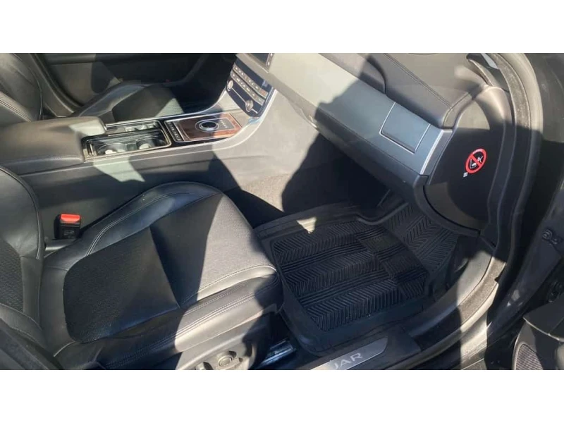 Jaguar Xf * 4dr Sdn 20d Prestige * CARFAX * ЦЕНА ДО БГ, снимка 8 - Автомобили и джипове - 53529215