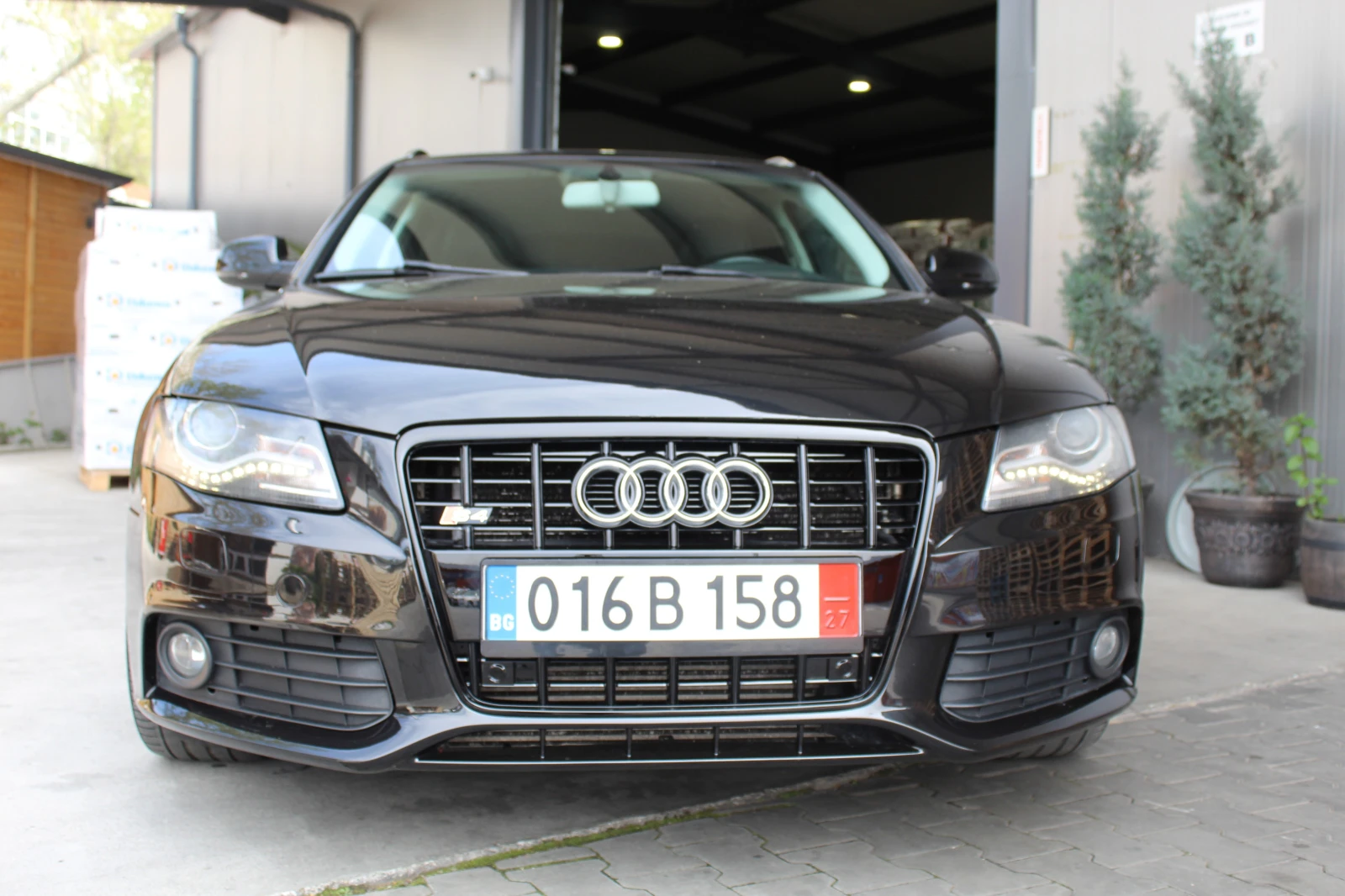 Audi A4 2.0TDI S-LINE LED AVT  - изображение 3