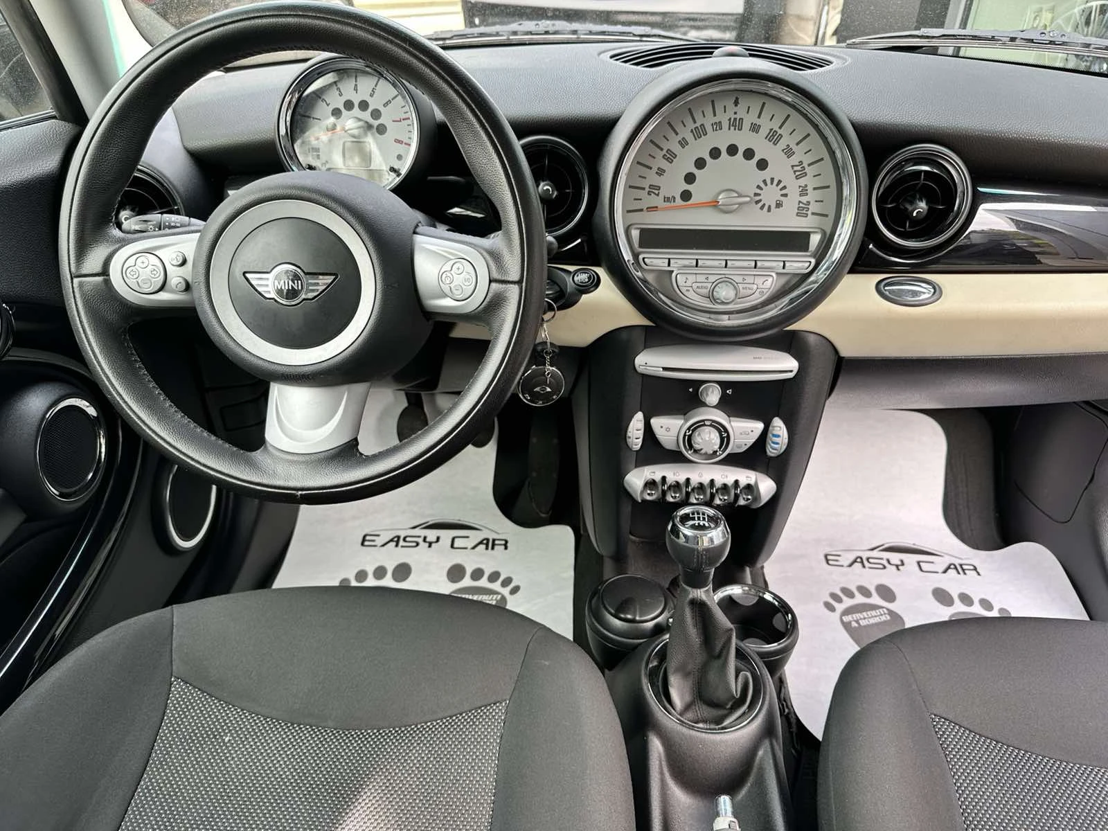 Mini Clubman ONE CLUBMAN - изображение 9