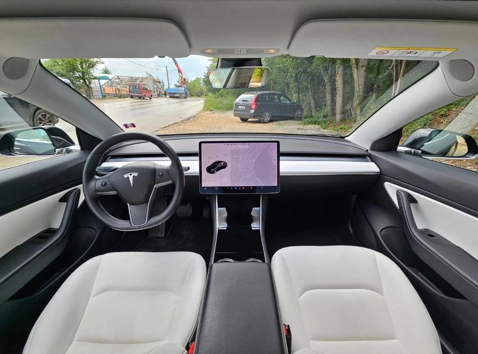 Tesla Model 3  44   | Mobile.bg   12