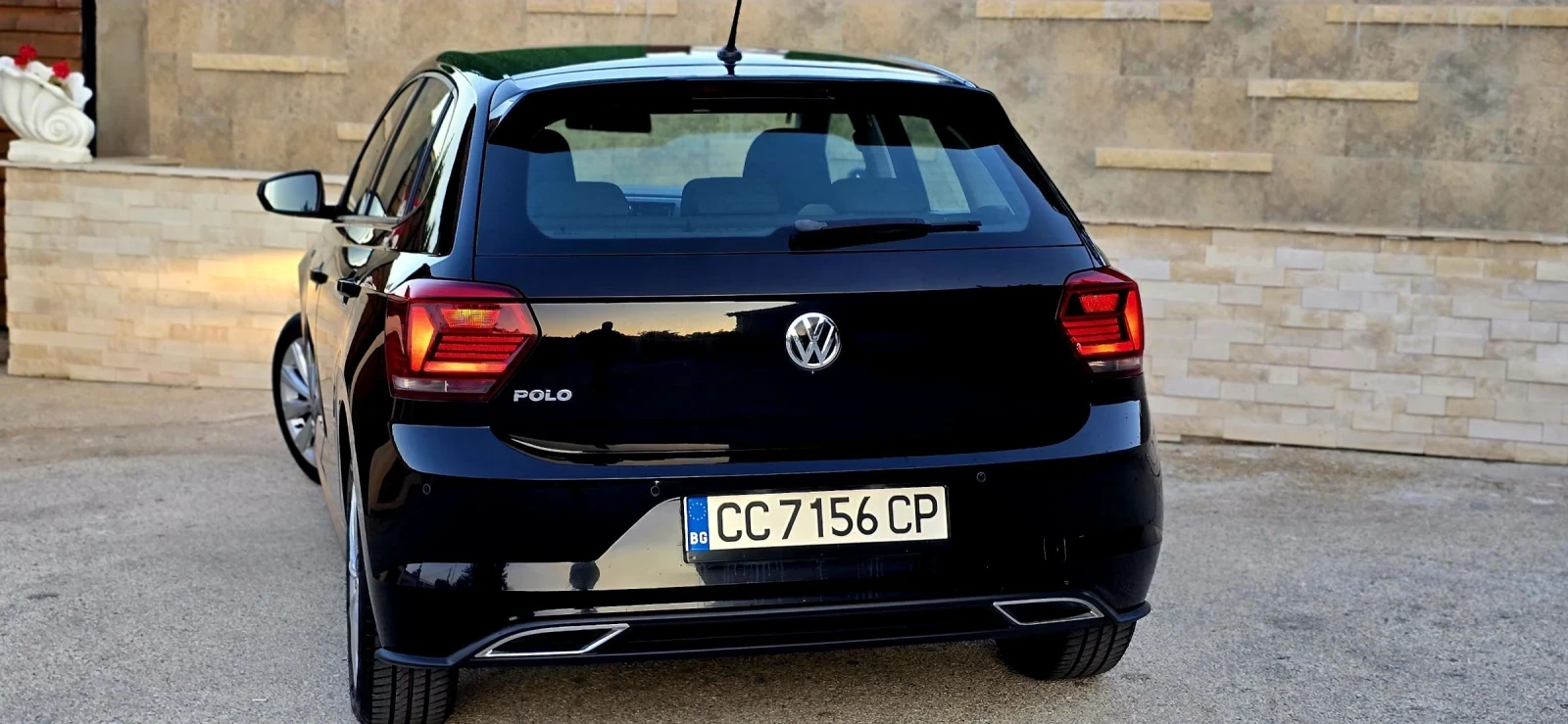 VW Polo 2019 R-Line 1.6 Diesel Дигитален кокпит - изображение 4