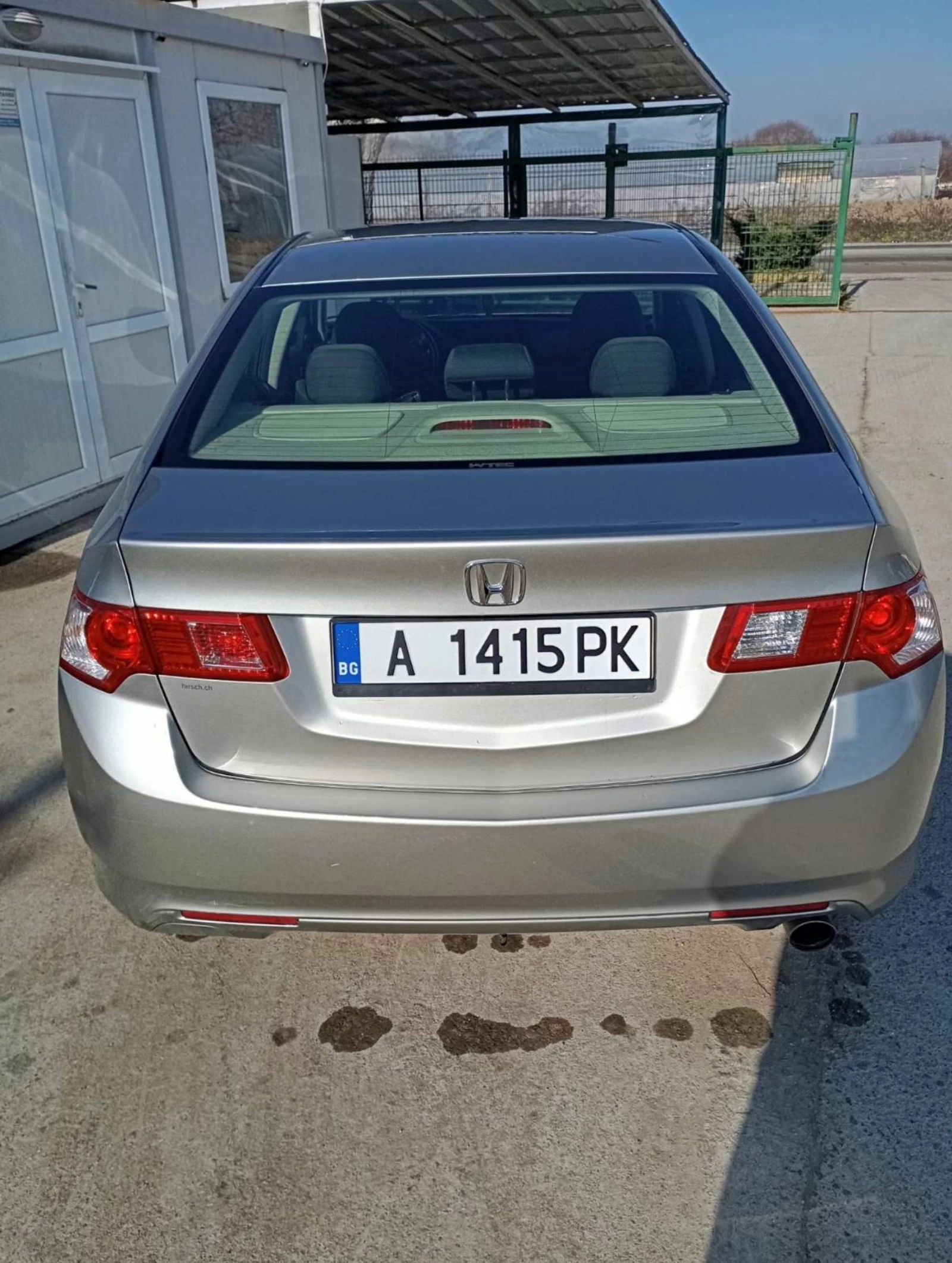 Honda Accord 8 генерация 2.0  156 коня Бензин - изображение 3