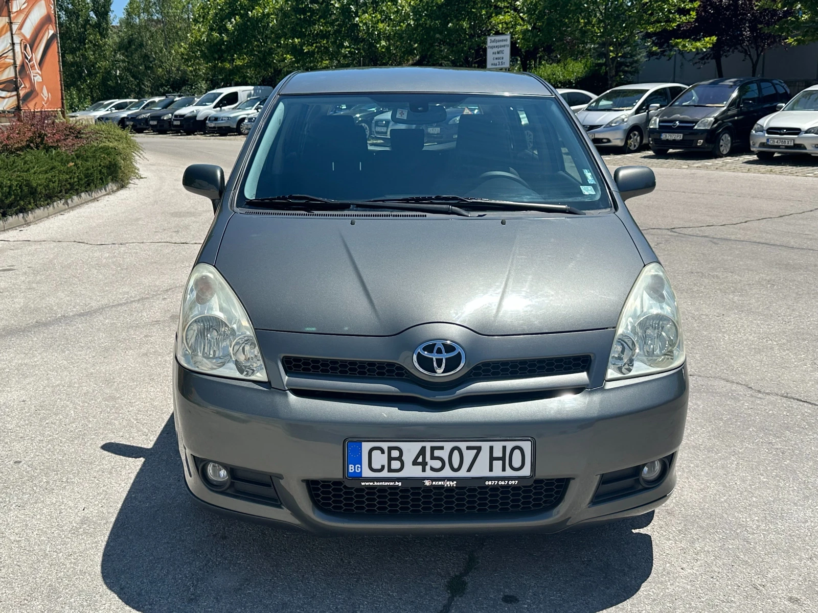 Toyota Corolla verso 1.8/ГАЗ/Автомат/7 места - изображение 7
