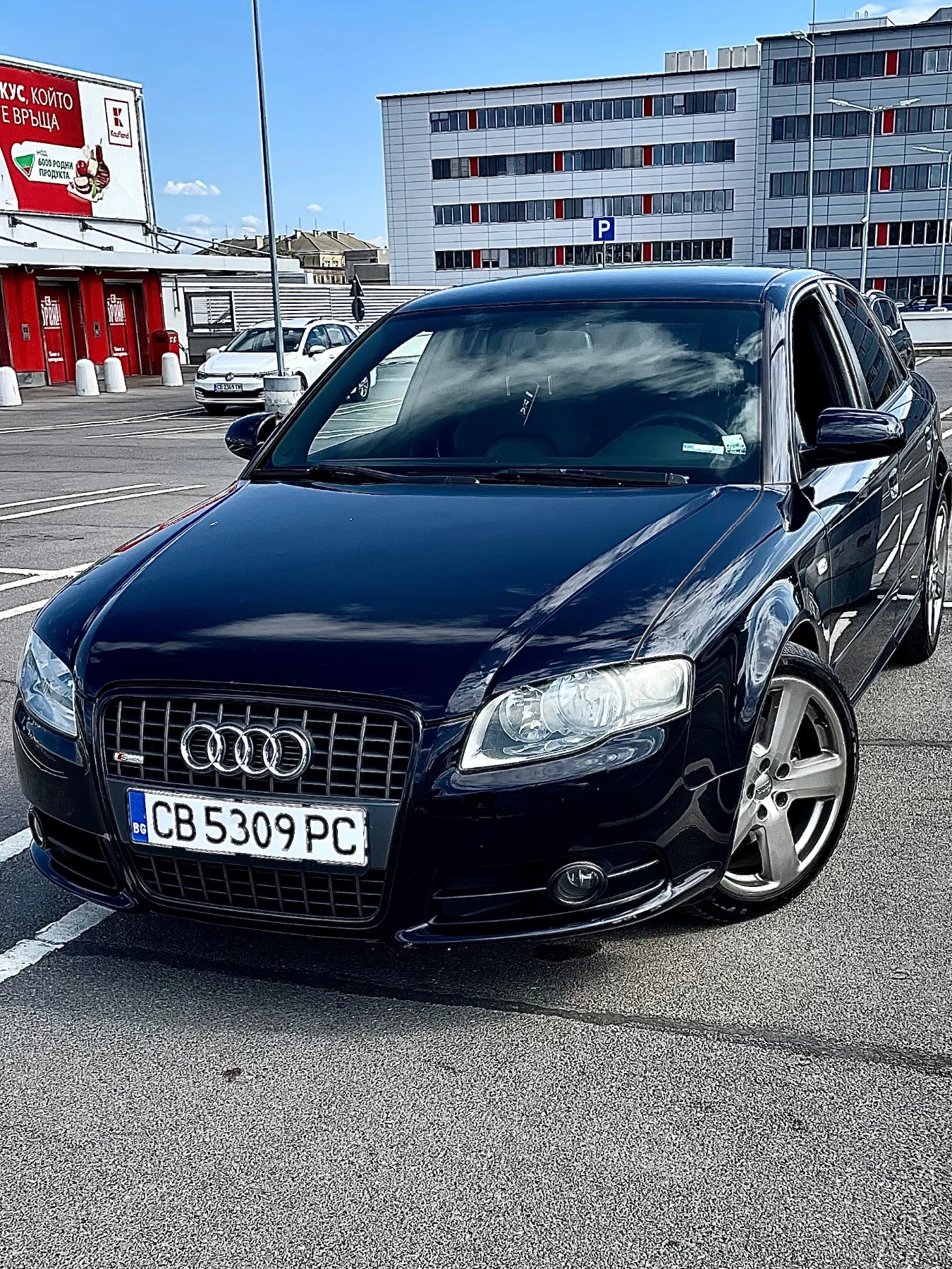 Audi A4 Седан Sline - изображение 2