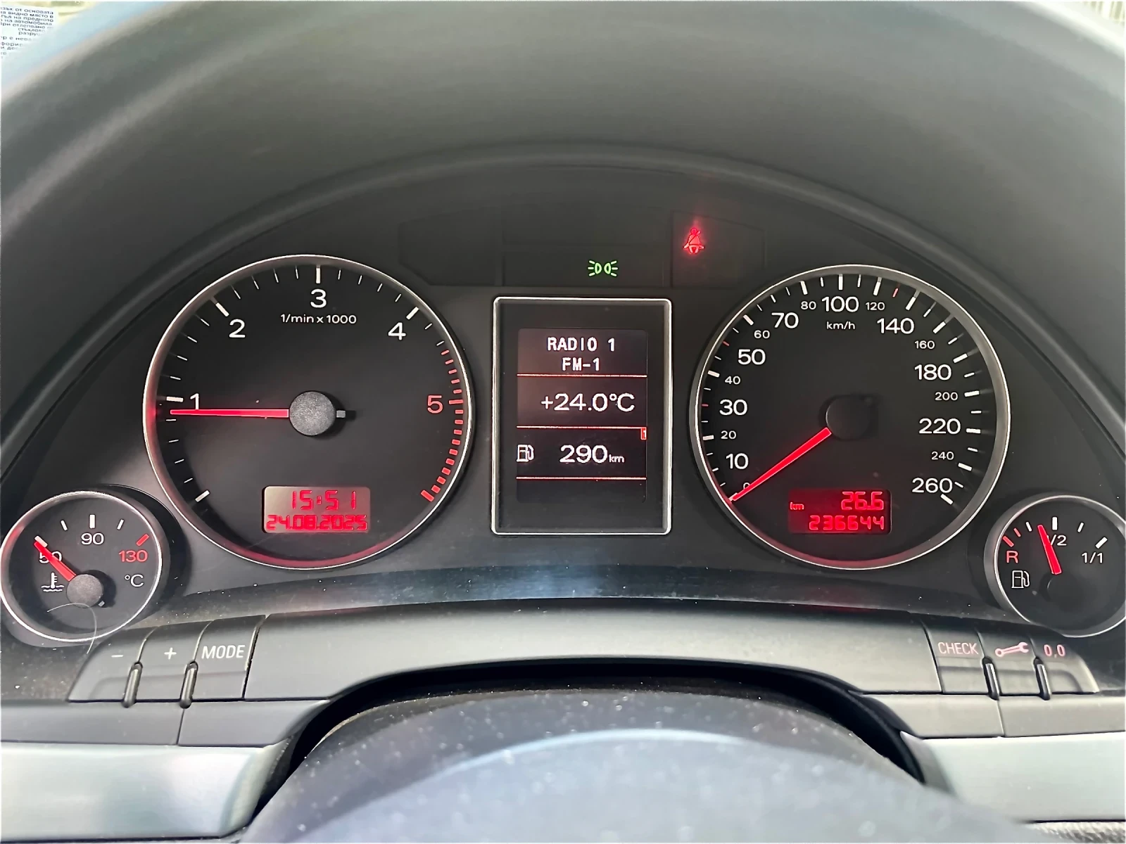 Audi A4 Седан Sline - изображение 9