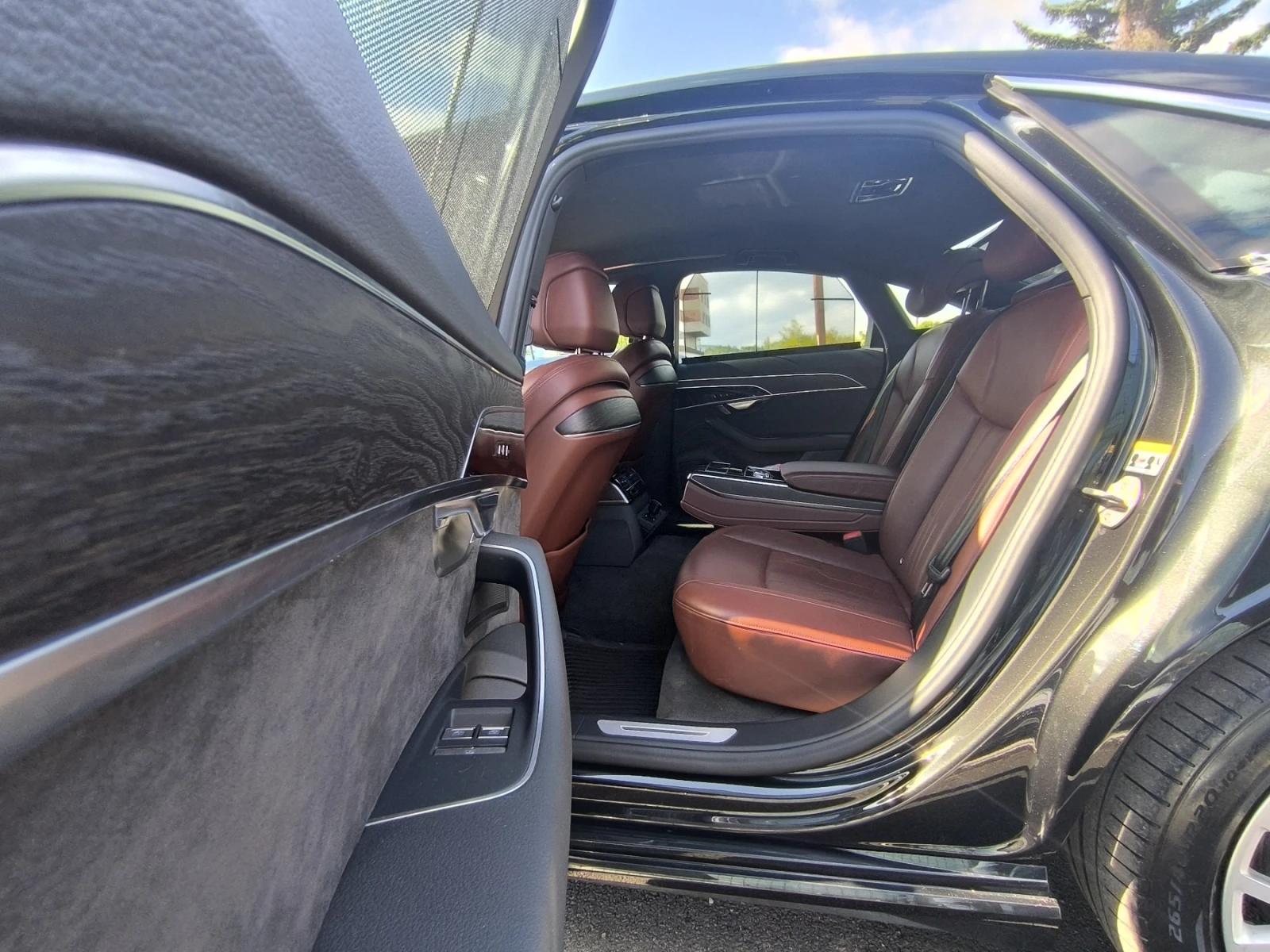 Audi A8 50TDi/ завиващ заден мост - изображение 10