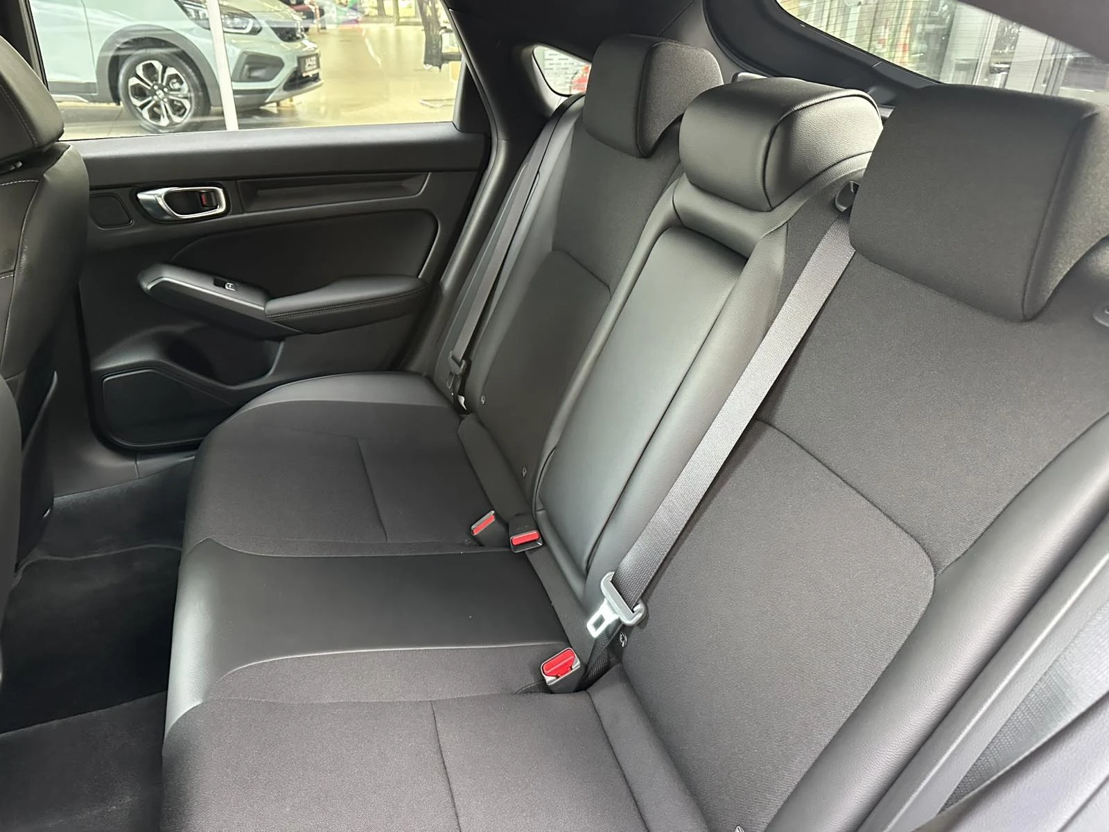 Honda Civic Sport | Mobile.bg � ����������� 11