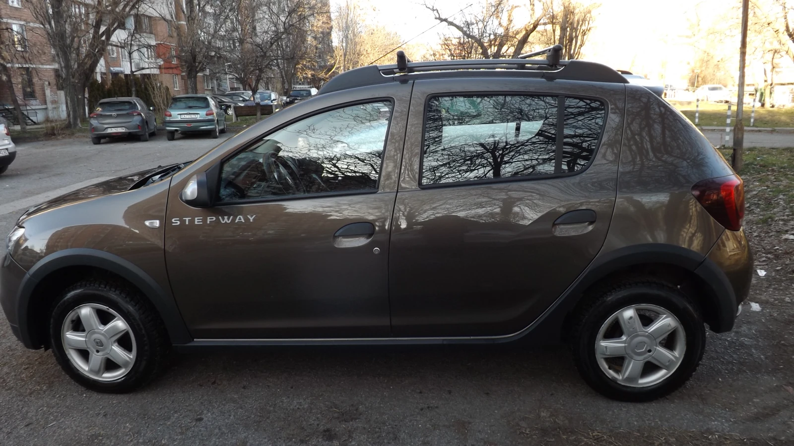 Dacia Sandero  - изображение 3