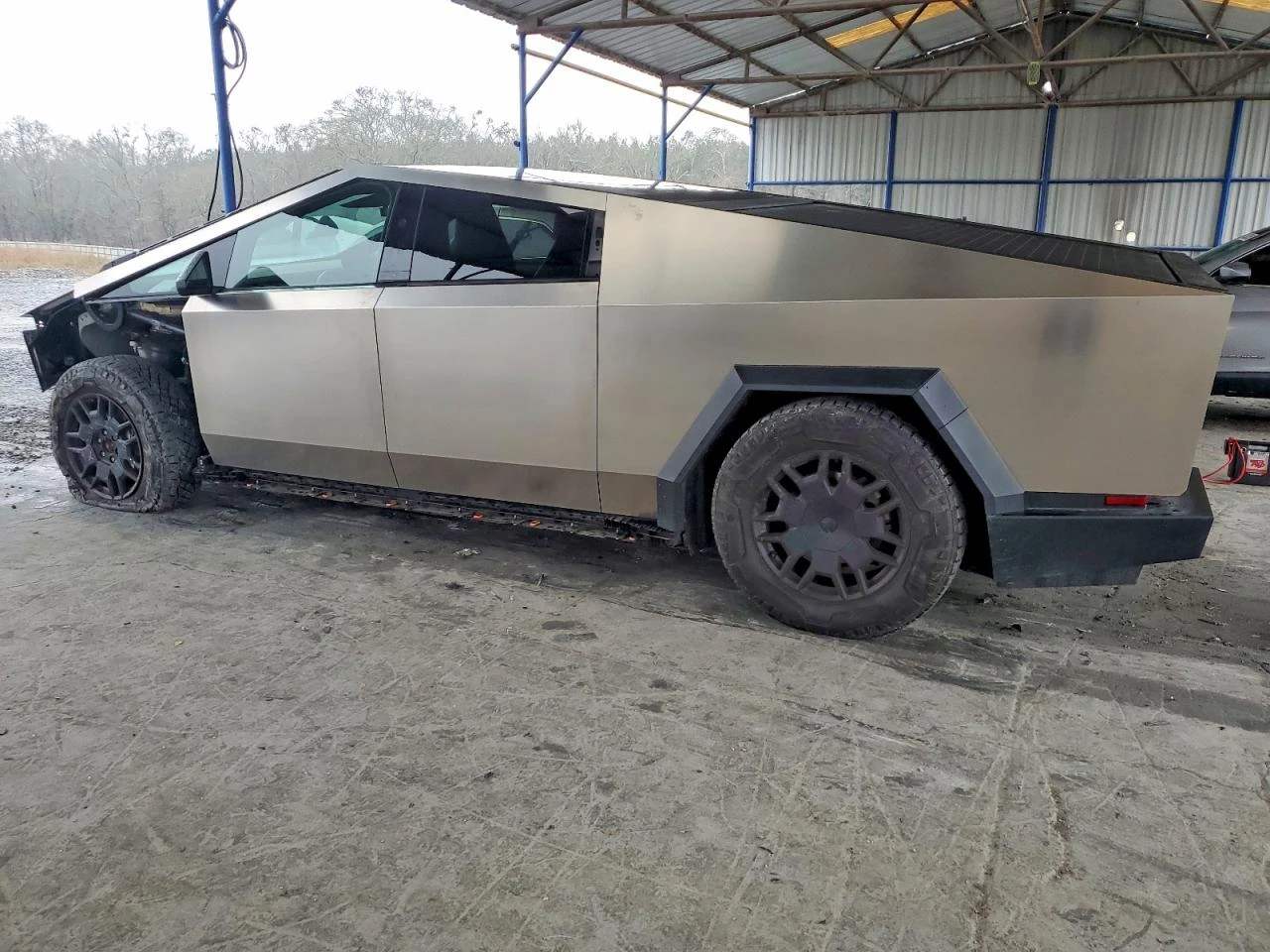 Tesla Cybertruck, снимка 4 - Автомобили и джипове - 53746812