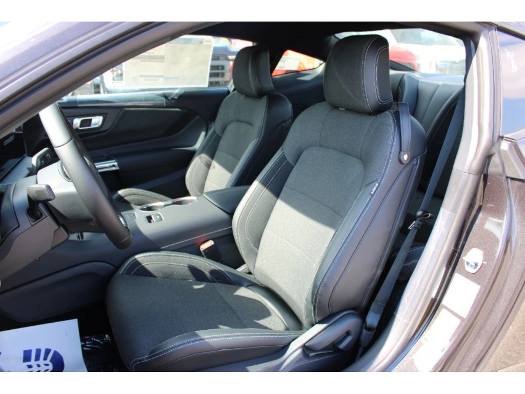 Ford Mustang ECOBOOST FASTBACK * Чисто нова с Гаранция* , снимка 12 - Автомобили и джипове - 53881153