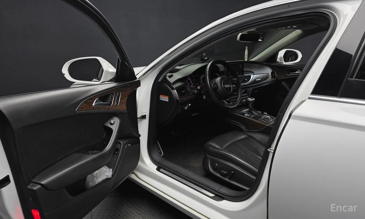 Audi A6 3.0 T Quattro* DISTRONIC* BOSE* HEAD-UP* ОБДУХВАНЕ, снимка 5 - Автомобили и джипове - 53939074