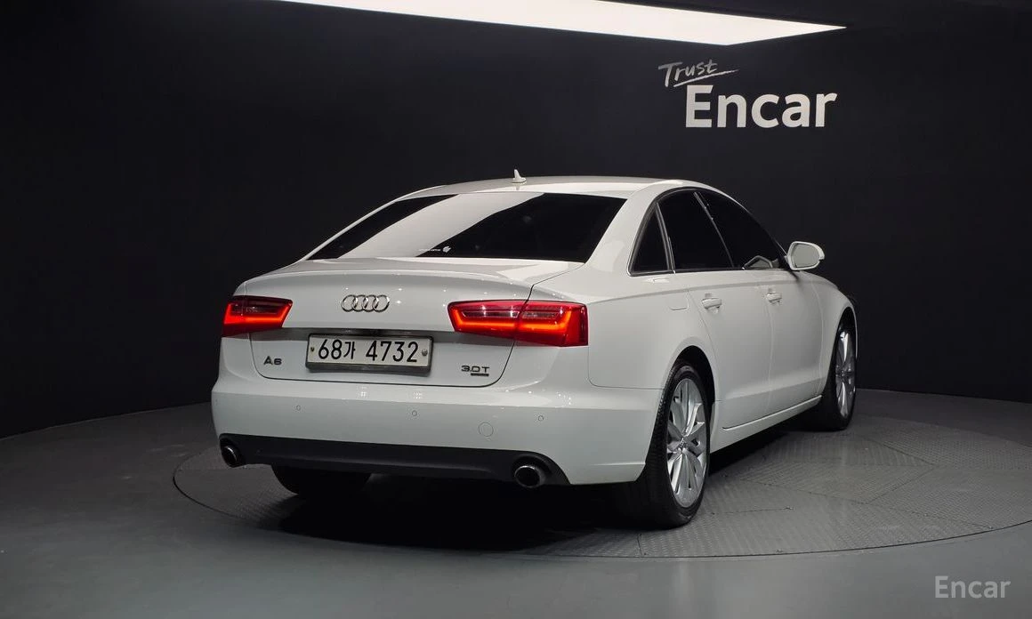 Audi A6 3.0 T Quattro* DISTRONIC* BOSE* HEAD-UP* ОБДУХВАНЕ, снимка 2 - Автомобили и джипове - 53939074