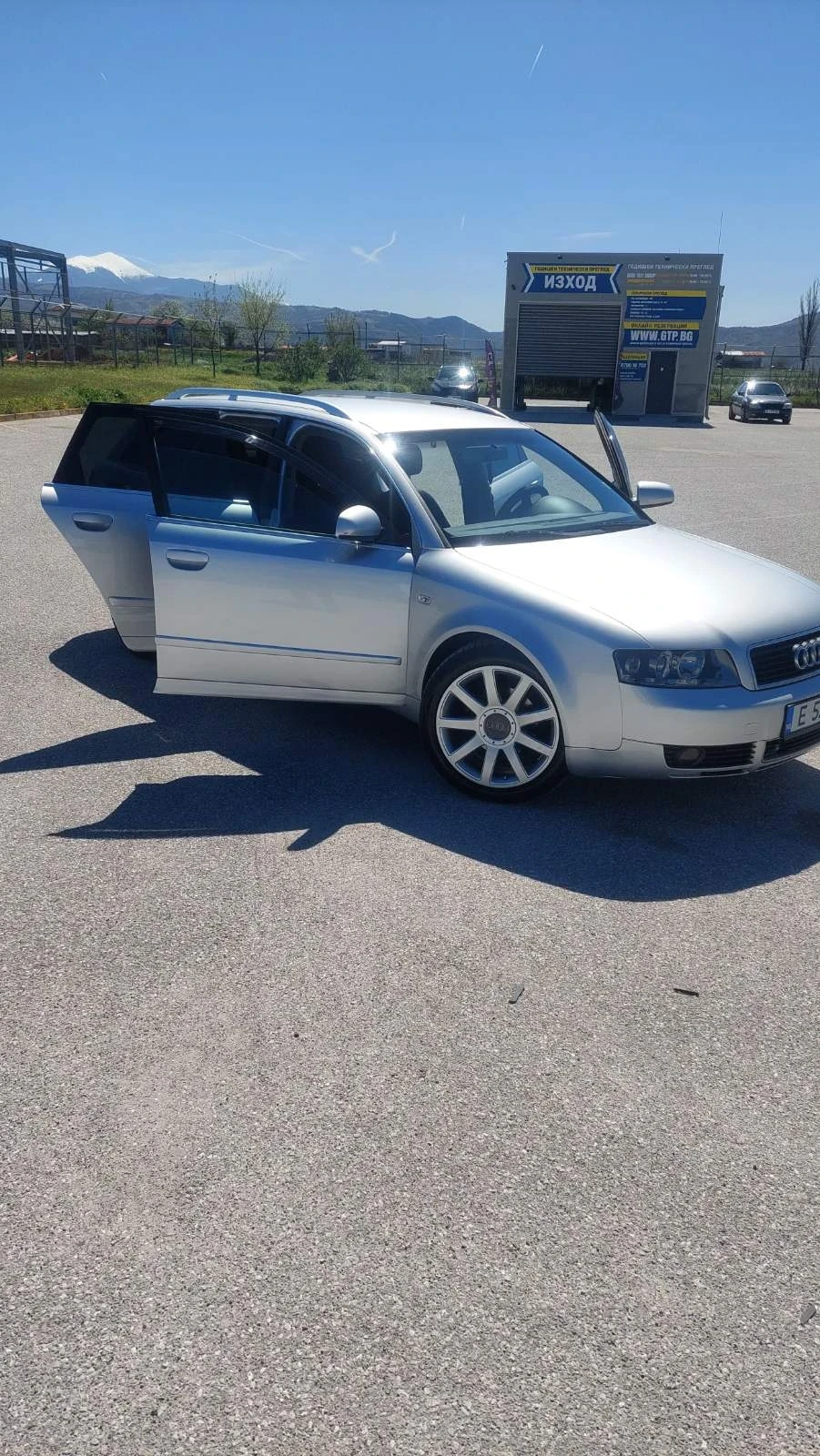 Audi A4, снимка 2 - Автомобили и джипове - 54162511