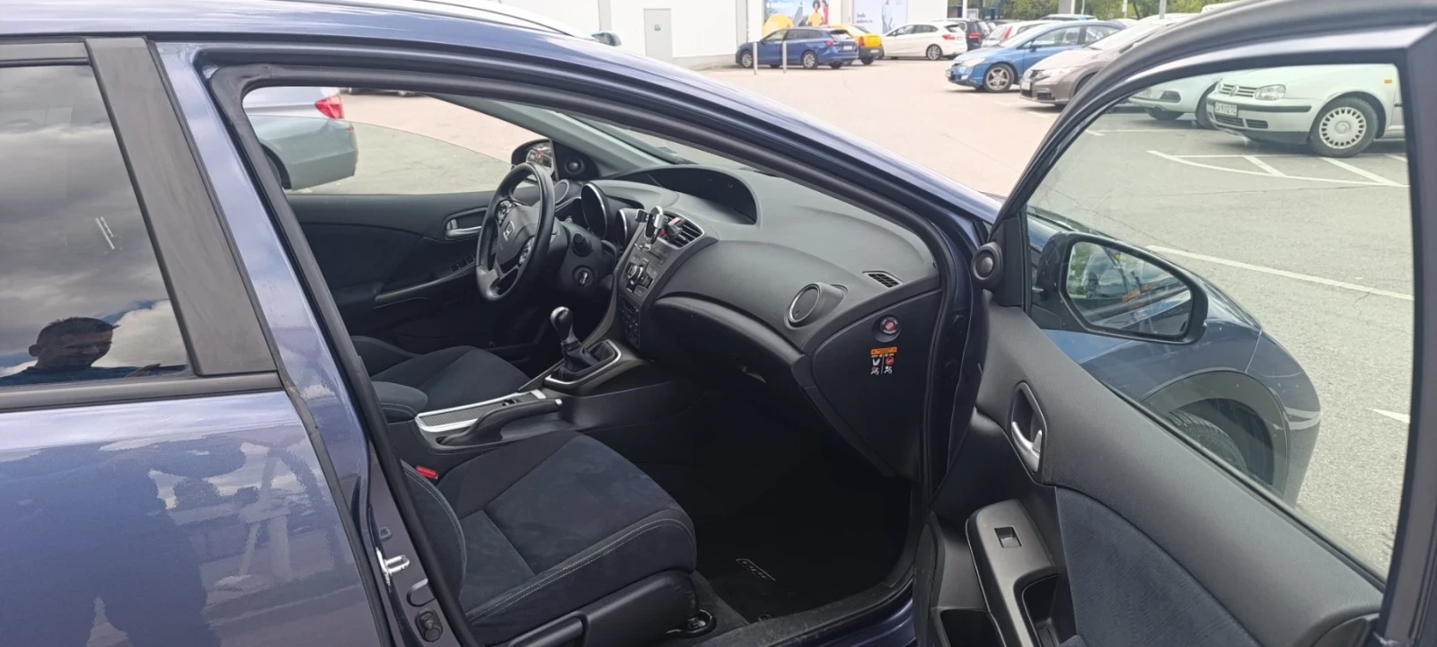 Honda Civic 1.8 Tourer , снимка 5 - Автомобили и джипове - 54400042