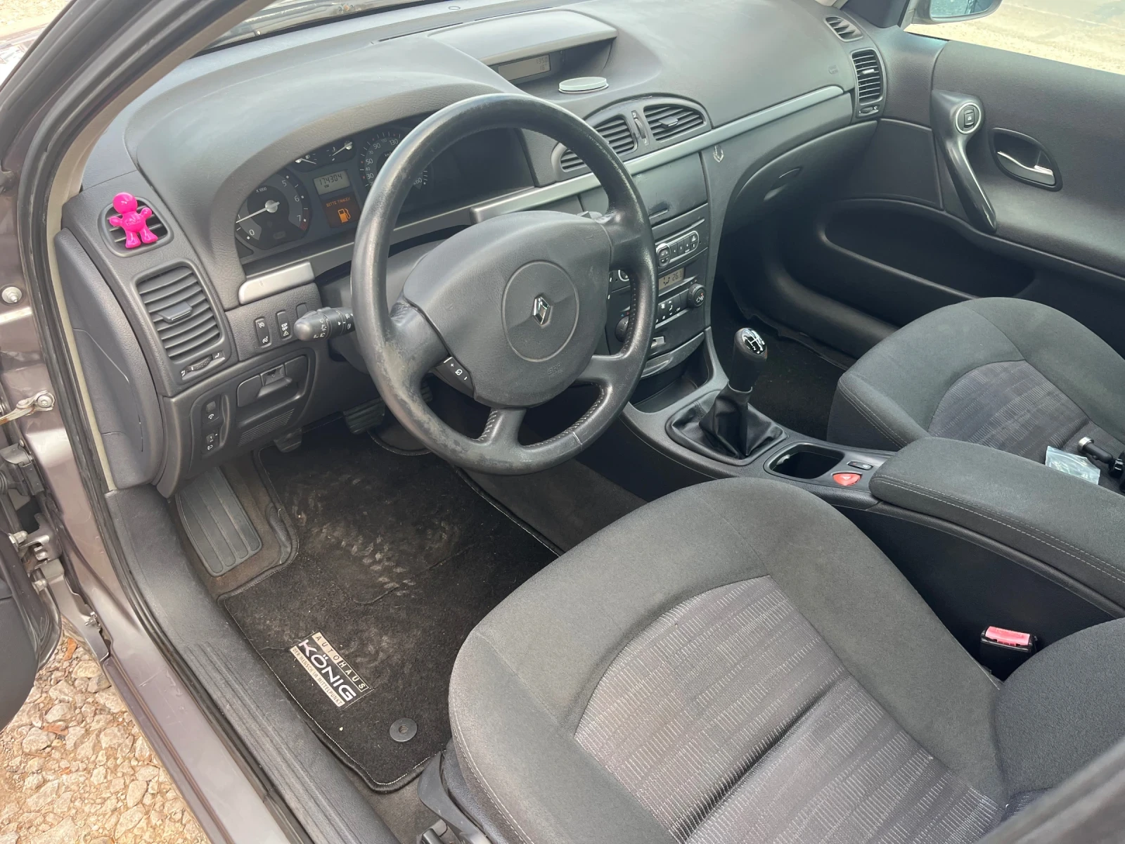 Renault Laguna, снимка 6 - Автомобили и джипове - 54783167