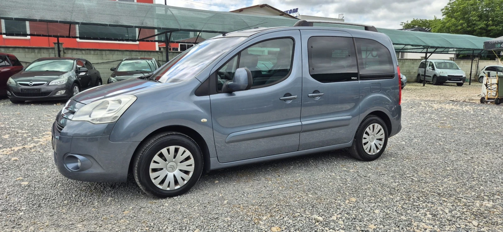 Citroen Berlingo 1.6 i, снимка 3 - Автомобили и джипове - 54878891