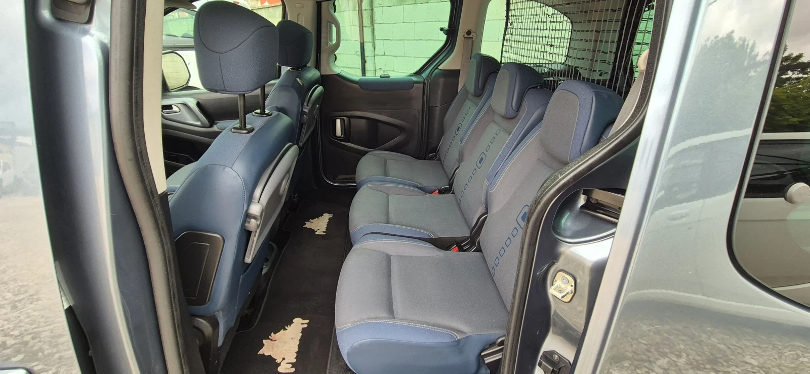 Citroen Berlingo 1.6 i, снимка 12 - Автомобили и джипове - 54878891