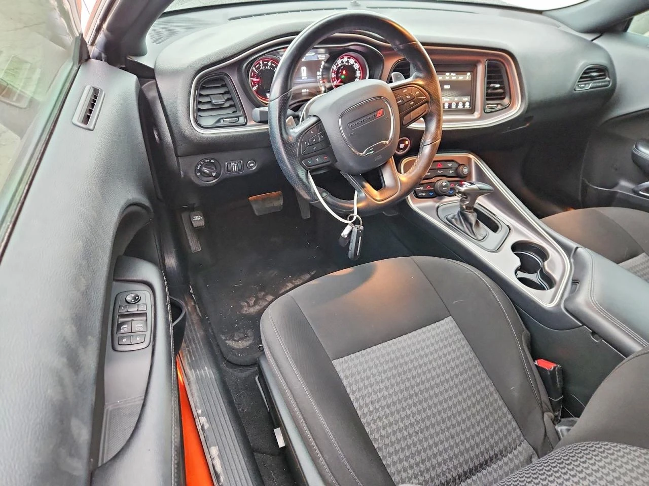 Dodge Challenger 3.6l Gt, снимка 8 - Автомобили и джипове - 54883003