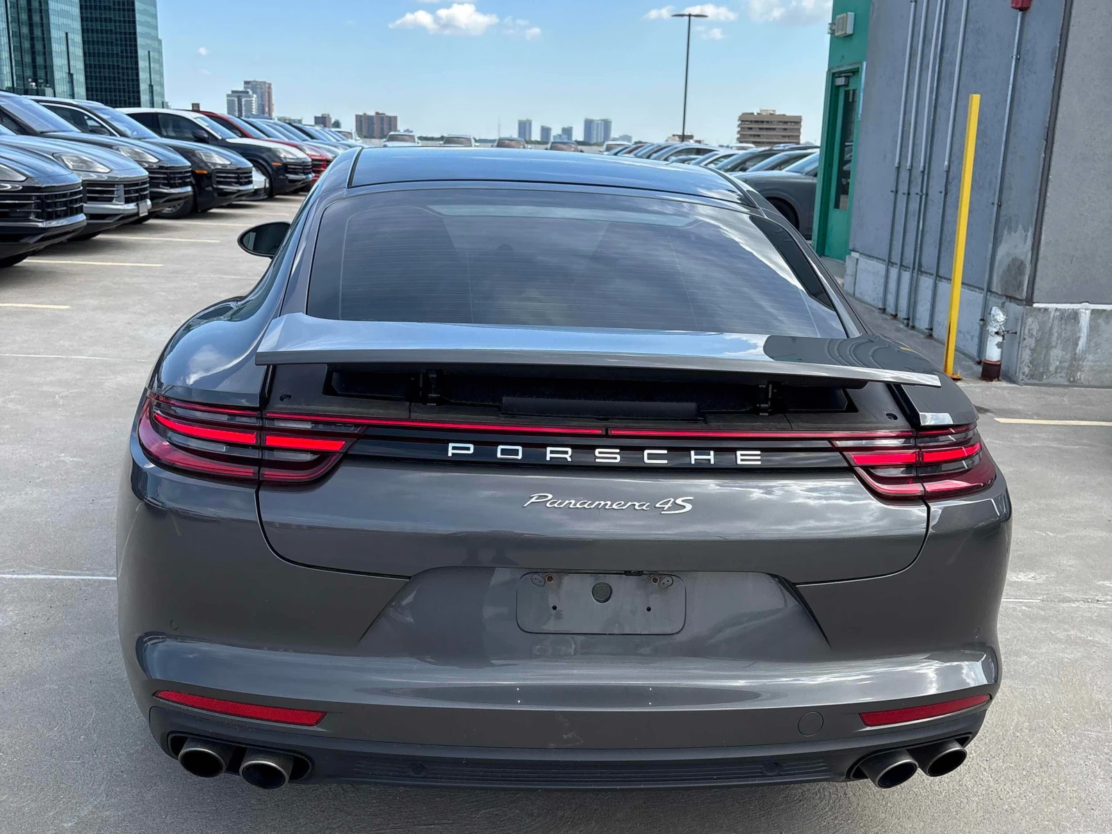 Porsche Panamera * 4S * CARFAX * ОТ ПРЕДСТАВИТЕЛСТВО НА ПОРШЕ, снимка 3 - Автомобили и джипове - 55944297