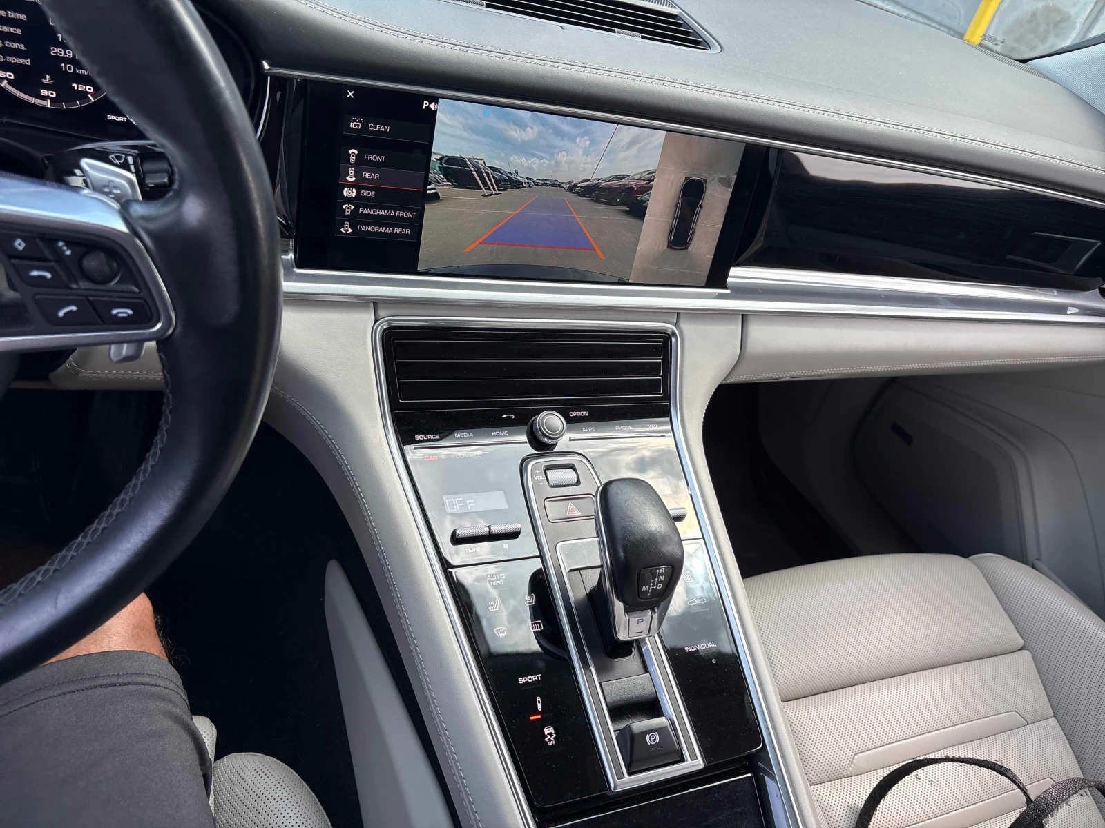 Porsche Panamera * 4S * CARFAX * ОТ ПРЕДСТАВИТЕЛСТВО НА ПОРШЕ, снимка 8 - Автомобили и джипове - 55944297