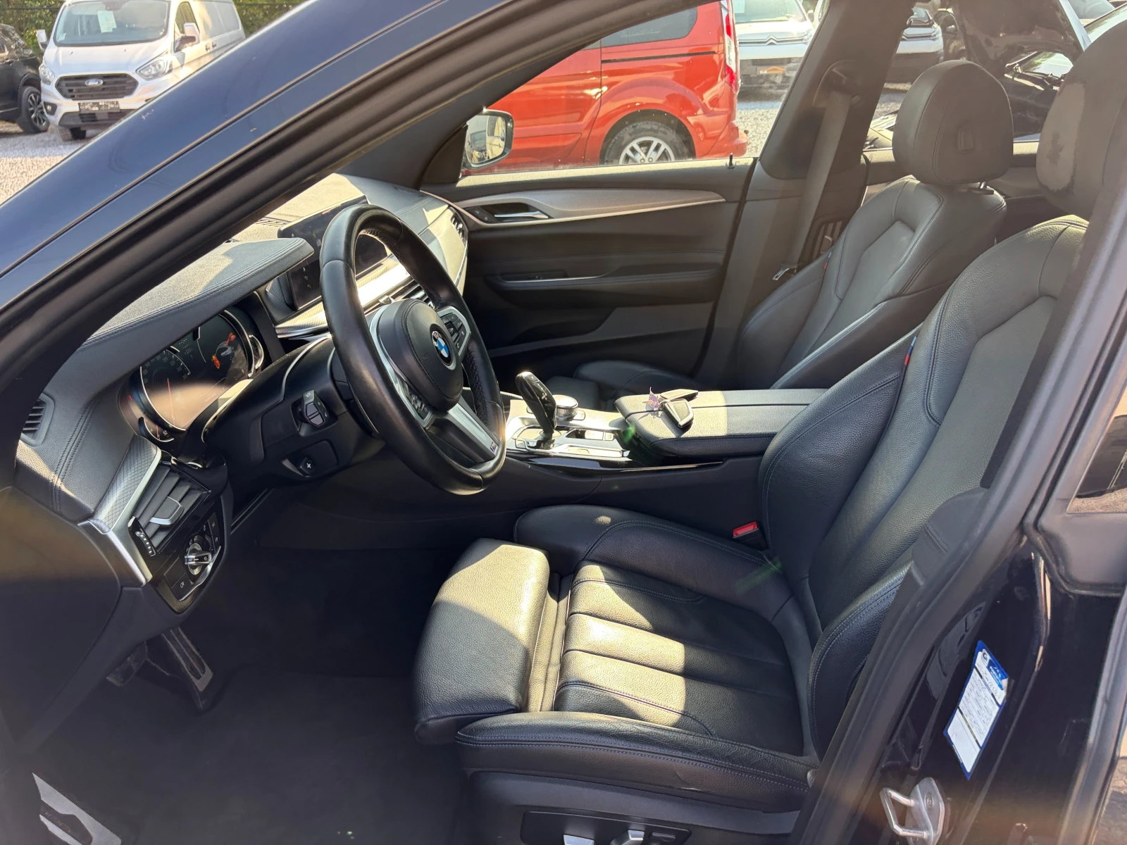BMW 6 GT 630 M Sport xDrive Navi LED, снимка 5 - Автомобили и джипове - 56159236