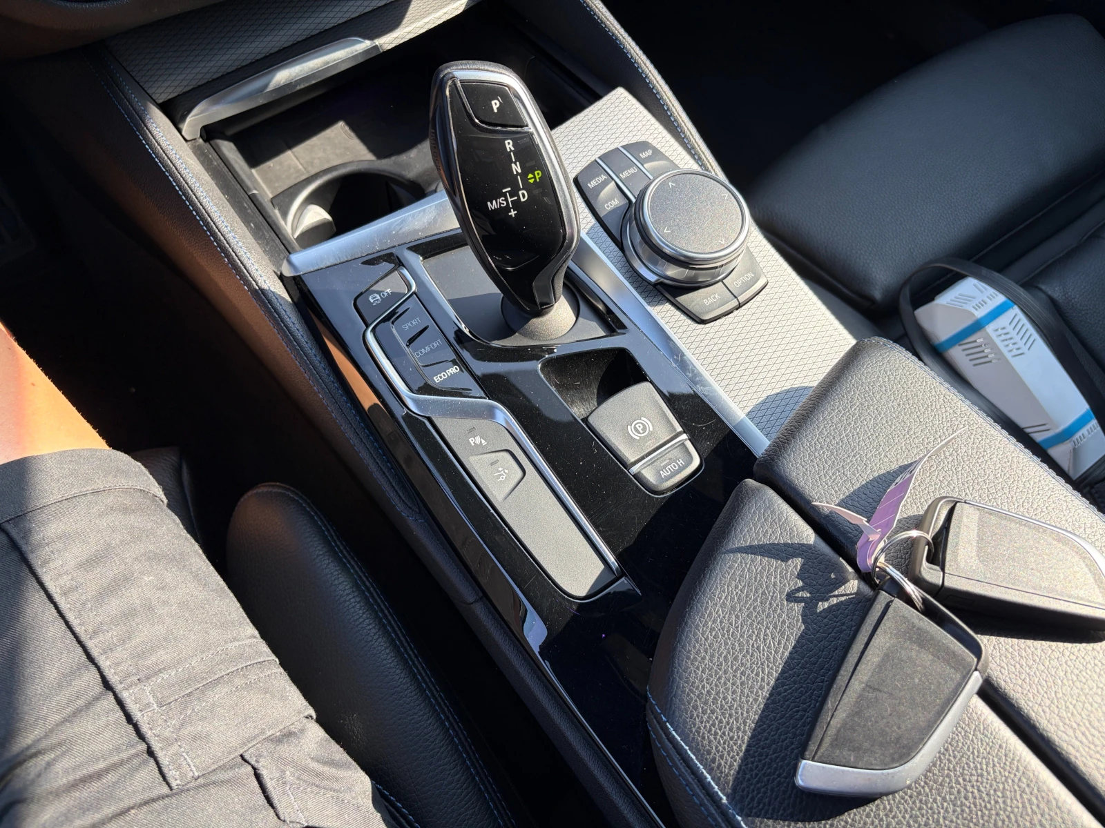 BMW 6 GT 630 M Sport xDrive Navi LED, снимка 13 - Автомобили и джипове - 56159236