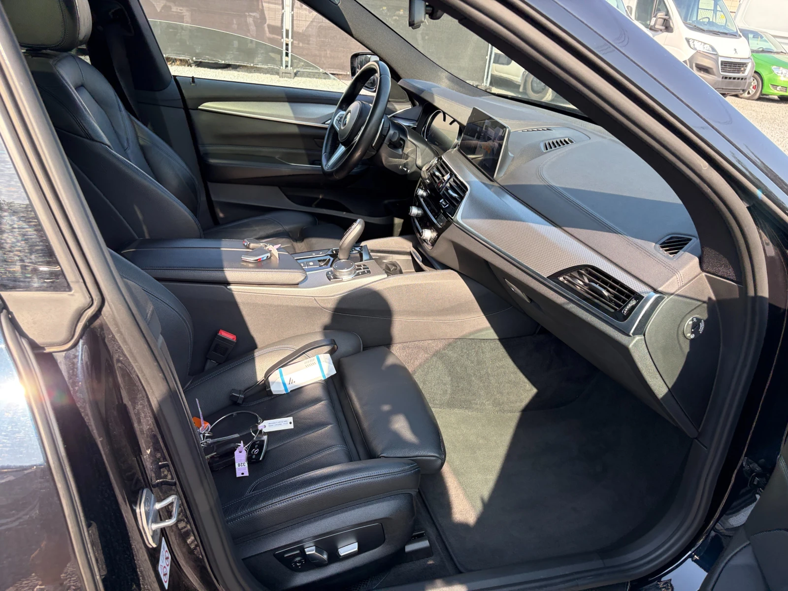 BMW 6 GT 630 M Sport xDrive Navi LED, снимка 8 - Автомобили и джипове - 56159236