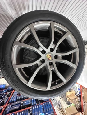 Porsche Cayenne * GTS * CARFAX * ЦЕНА ДО БГ, снимка 12