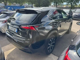     Lexus NX 300h 2.5i F-SPORT 